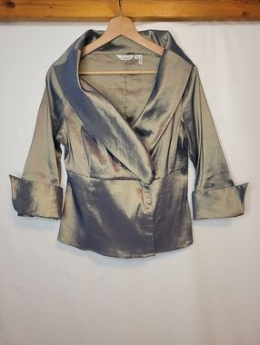 Beautiful Ravel Metallic Shawl Collar Jacket